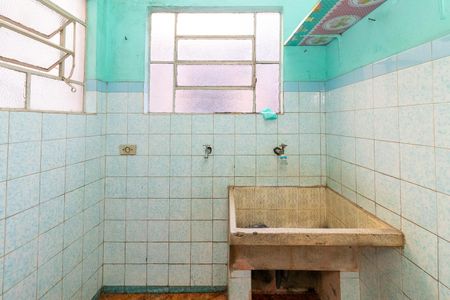 Casa à venda com 100m², 3 quartos e 4 vagasÁrea de Serviço 1