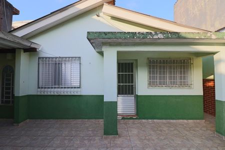 Casa à venda com 100m², 3 quartos e 4 vagasFachada