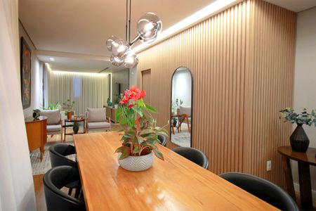 Apartamento à venda com 130m², 4 quartos e 2 vagasSala