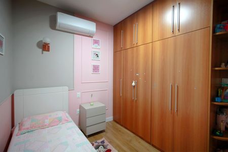 Apartamento à venda com 130m², 4 quartos e 2 vagasQuarto 3
