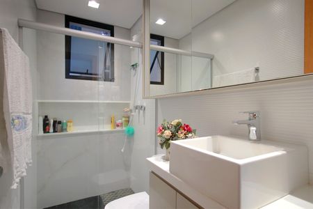 Apartamento à venda com 130m², 4 quartos e 2 vagasBanheiro da Suíte
