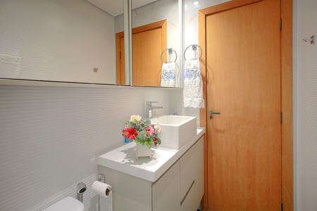 Apartamento à venda com 130m², 4 quartos e 2 vagasBanheiro da Suíte