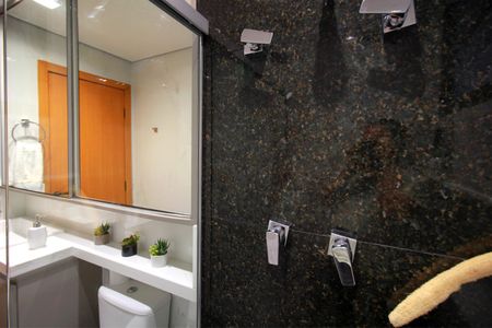 Apartamento à venda com 130m², 4 quartos e 2 vagasBanheiro