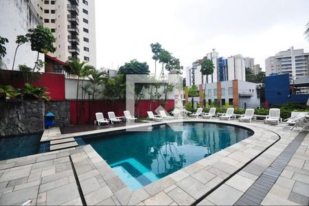 Apartamento à venda com 50m², 1 quarto e 1 vaga Apartamento à venda com 50m², 1 quarto e 1 vagaÁrea comum - Piscina