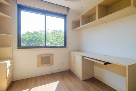 Apartamento à venda com 94m², 3 quartos e 2 vagas Apartamento à venda com 94m², 3 quartos e 2 vagasQuarto 2