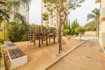 Apartamento à venda com 94m², 3 quartos e 2 vagas Apartamento à venda com 94m², 3 quartos e 2 vagasÁrea Comum