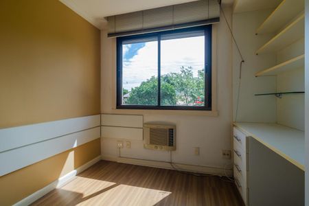 Apartamento à venda com 94m², 3 quartos e 2 vagas Apartamento à venda com 94m², 3 quartos e 2 vagasQuarto 3