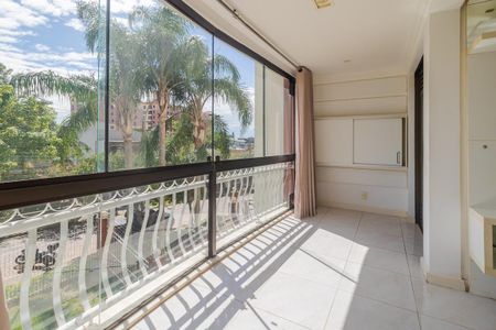 Apartamento à venda com 94m², 3 quartos e 2 vagas Apartamento à venda com 94m², 3 quartos e 2 vagasSala - Varanda