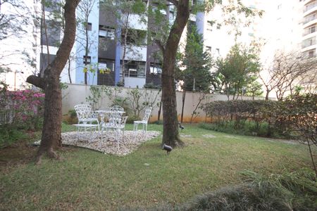 Apartamento à venda com 32m², 1 quarto e 1 vagaÁrea comum