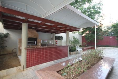 Apartamento à venda com 32m², 1 quarto e 1 vagaChurrasqueira