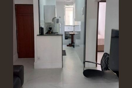 Apartamento à venda com 47m², 2 quartos e sem vaga Apartamento à venda com 47m², 2 quartos e sem vagaFoto 03