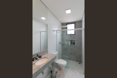 Apartamento à venda com 82m², 3 quartos e 2 vagas Apartamento à venda com 82m², 3 quartos e 2 vagasBanheiro Suite