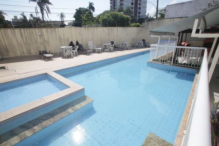 Apartamento à venda com 55m², 2 quartos e 1 vaga Apartamento à venda com 55m², 2 quartos e 1 vagaÁrea comum - Piscina