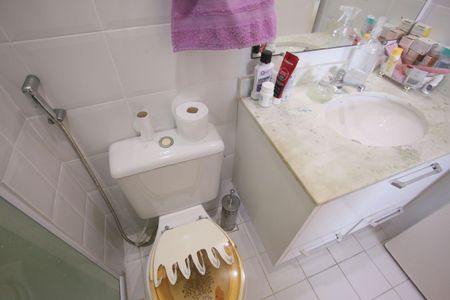 Apartamento à venda com 55m², 2 quartos e 1 vaga Apartamento à venda com 55m², 2 quartos e 1 vagaBanheiro da Suíte