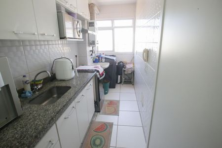 Apartamento à venda com 55m², 2 quartos e 1 vaga Apartamento à venda com 55m², 2 quartos e 1 vagaCozinha