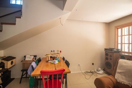 sala de casa à venda com 3 quartos, 120m² em Espírito Santo, Porto Alegre