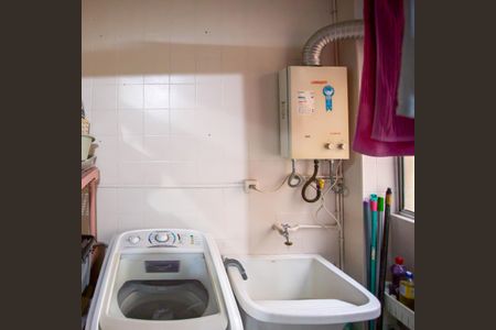 Apartamento à venda com 67m², 2 quartos e 1 vagaÁrea de Serviço