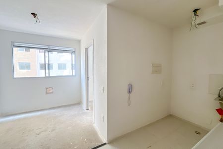 Apartamento à venda com 33m², 2 quartos e sem vaga Apartamento à venda com 33m², 2 quartos e sem vagaSala/Cozinha/Área de Serviço