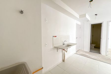Apartamento à venda com 33m², 2 quartos e sem vaga Apartamento à venda com 33m², 2 quartos e sem vagaSala/Cozinha/Área de Serviço