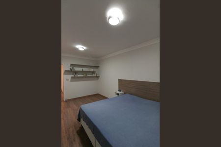 Casa à venda com 282m², 3 quartos e 3 vagasSuite