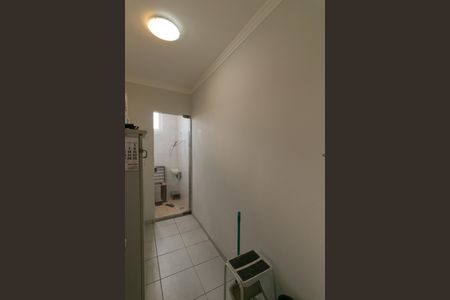 Casa à venda com 282m², 3 quartos e 3 vagasQuarto de Serviço