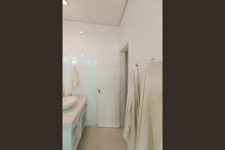 Casa à venda com 282m², 3 quartos e 3 vagasBanheiro Suite