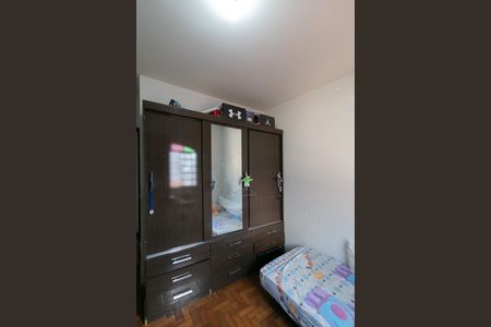 Casa à venda com 80m², 4 quartos e 8 vagas Casa à venda com 80m², 4 quartos e 8 vagasQuarto 3