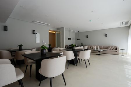 Apartamento à venda com 125m², 2 quartos e sem vaga Apartamento à venda com 125m², 2 quartos e sem vagaÁrea comum - Salão de festas