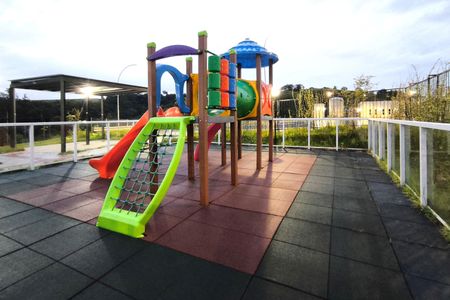Apartamento à venda com 55m², 3 quartos e 1 vaga Apartamento à venda com 55m², 3 quartos e 1 vagaÁrea comum - Playground