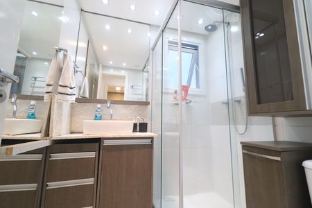 Apartamento à venda com 56m², 2 quartos e 1 vagaBanheiro Social