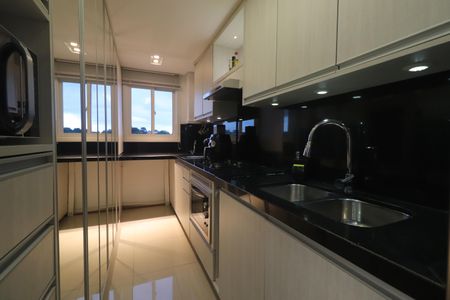 Apartamento à venda com 56m², 2 quartos e 1 vagaCozinha