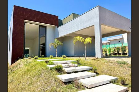 Casa à venda com 525m², 4 quartos e 3 vagas