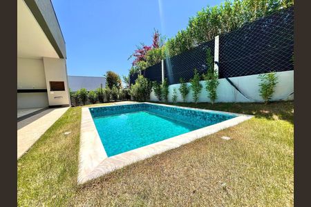 Casa à venda com 525m², 4 quartos e 3 vagas