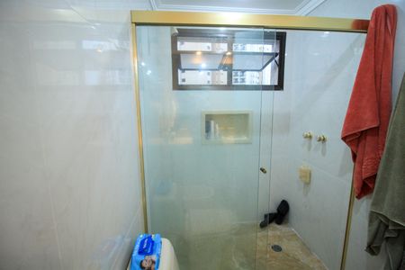 Apartamento à venda com 260m², 6 quartos e 4 vagas Apartamento à venda com 260m², 6 quartos e 4 vagasBanheiro Suíte 2