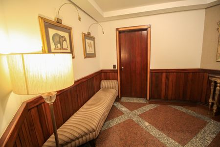 Apartamento à venda com 260m², 6 quartos e 4 vagas Apartamento à venda com 260m², 6 quartos e 4 vagasÁrea comum