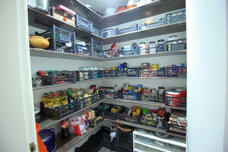 Apartamento à venda com 260m², 6 quartos e 4 vagas Apartamento à venda com 260m², 6 quartos e 4 vagasCozinha