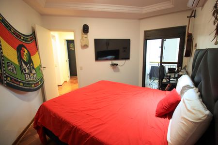 Apartamento à venda com 260m², 6 quartos e 4 vagas Apartamento à venda com 260m², 6 quartos e 4 vagasQuarto 2