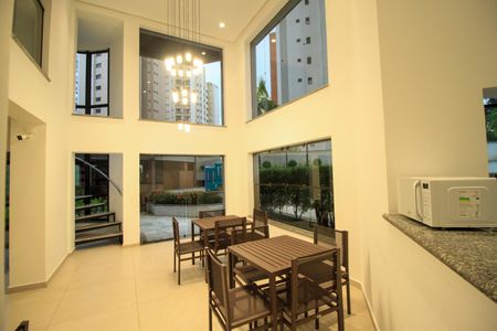 Apartamento à venda com 260m², 6 quartos e 4 vagas Apartamento à venda com 260m², 6 quartos e 4 vagasÁrea comum