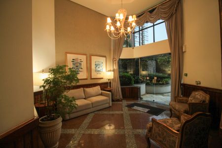 Apartamento à venda com 260m², 6 quartos e 4 vagas Apartamento à venda com 260m², 6 quartos e 4 vagasÁrea comum