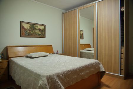 Casa à venda com 191m², 3 quartos e 3 vagasSuíte