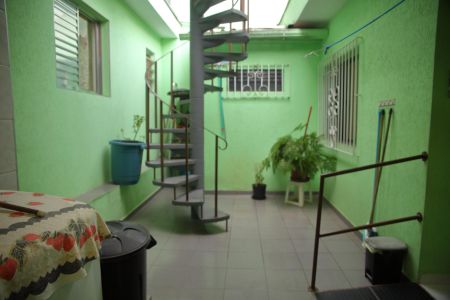 Casa à venda com 191m², 3 quartos e 3 vagasLavanderia