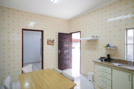 Casa à venda com 200m², 3 quartos e 5 vagasCasa 1, cozinha