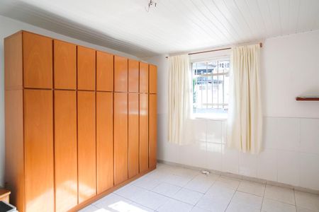 Casa à venda com 200m², 3 quartos e 5 vagasCasa 1, quarto 1