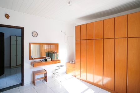 Casa à venda com 200m², 3 quartos e 5 vagasCasa 1, quarto 1