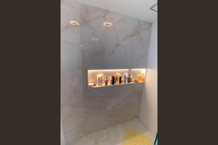 Casa à venda com 240m², 3 quartos e 4 vagasBanheiro da Suíte 3