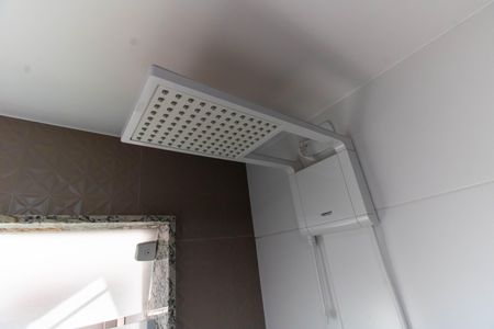 Casa à venda com 240m², 3 quartos e 4 vagasBanheiro Social