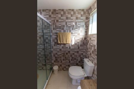 Casa à venda com 240m², 3 quartos e 4 vagasBanheiro Externo