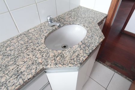 Apartamento à venda com 63m², 3 quartos e 1 vagaBanheiro Social