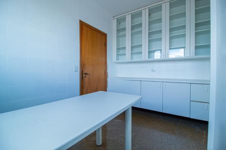 Apartamento à venda com 427m², 4 quartos e 4 vagas Apartamento à venda com 427m², 4 quartos e 4 vagasFoto 21