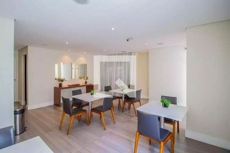 Apartamento à venda com 66m², 3 quartos e 1 vaga Apartamento à venda com 66m², 3 quartos e 1 vagaÁrea comum - Salão de festas
